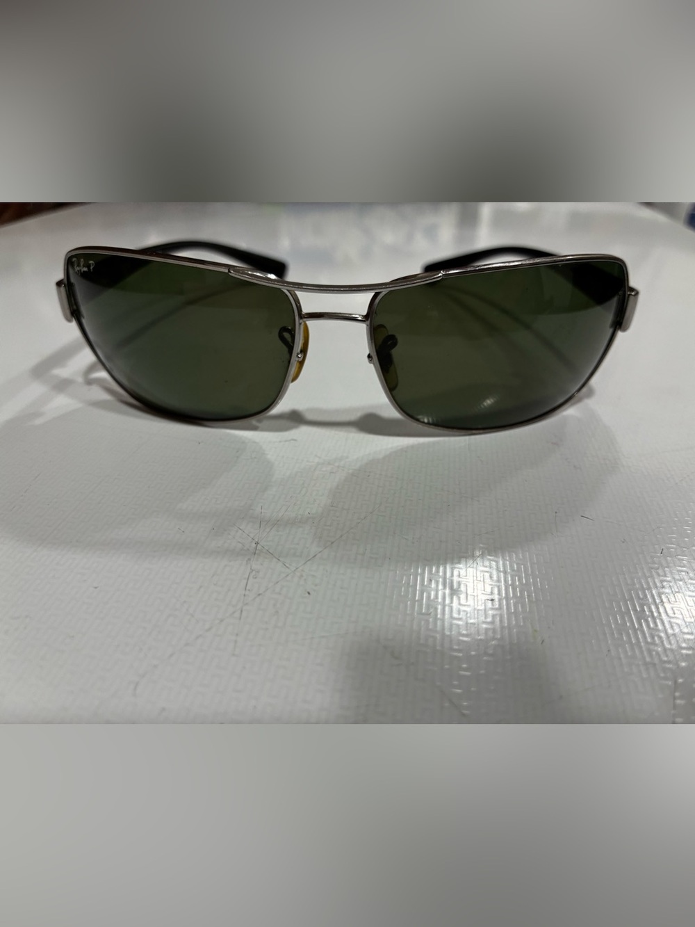 Ray-Ban RB3379 004/58 Polished Gunmetal Polarized G-15 Green Men's Sunglasses NE